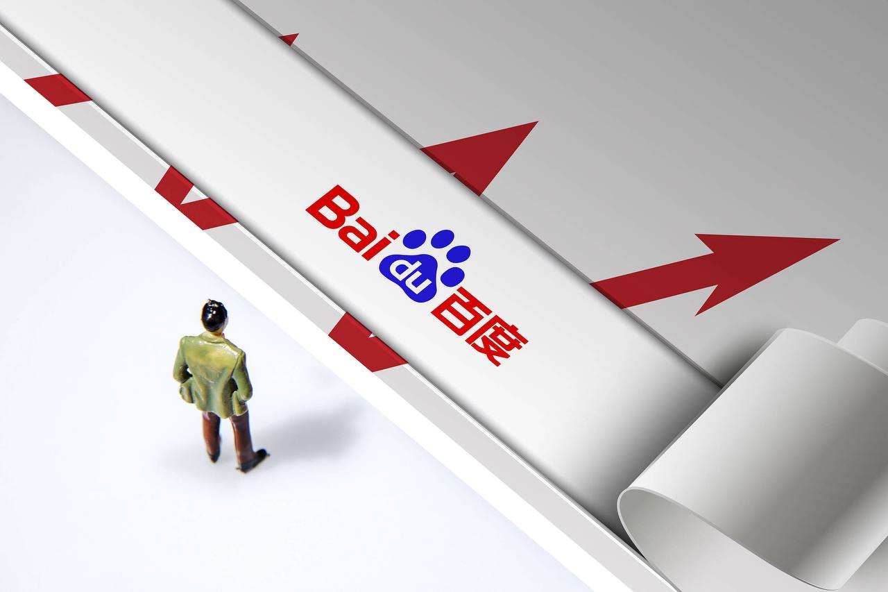 星空手机网页版
47岁黄奕剪短发爆改小鲜肉，男装造型撞脸25岁王俊凯，英气逼人斩男又斩女